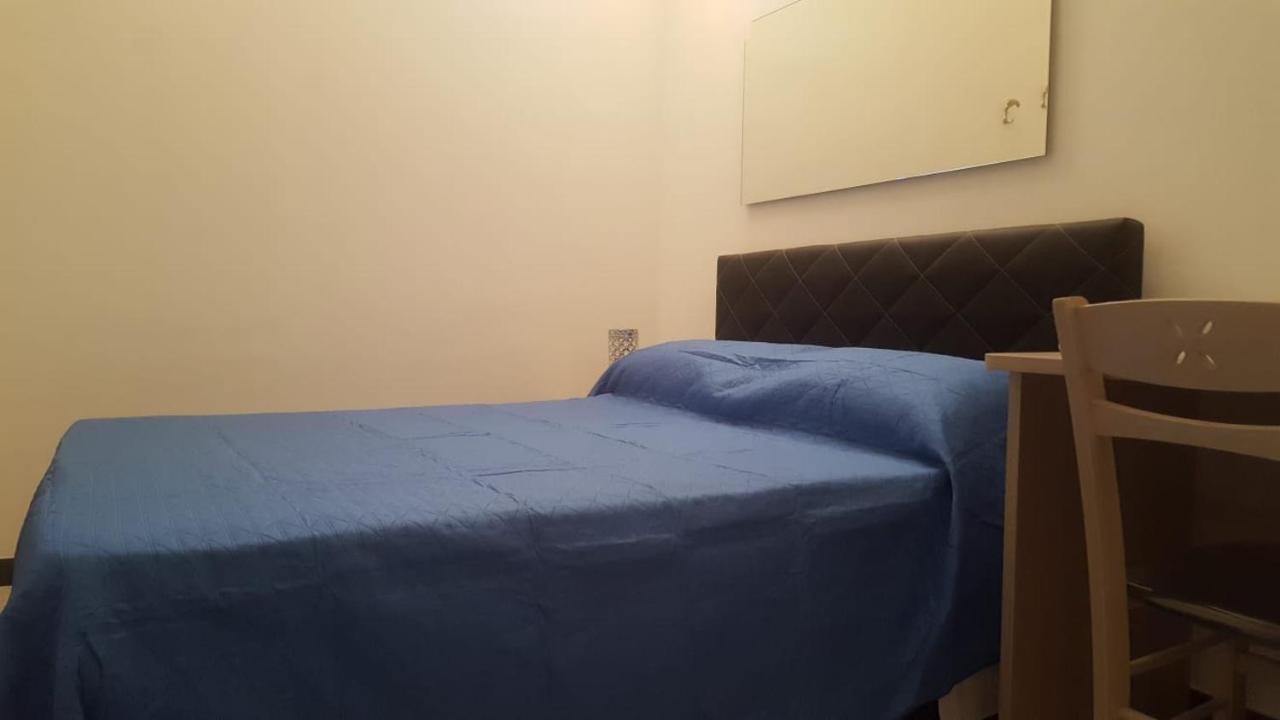 Nuova Aurora Rent Rooms Роккалумера Екстер'єр фото