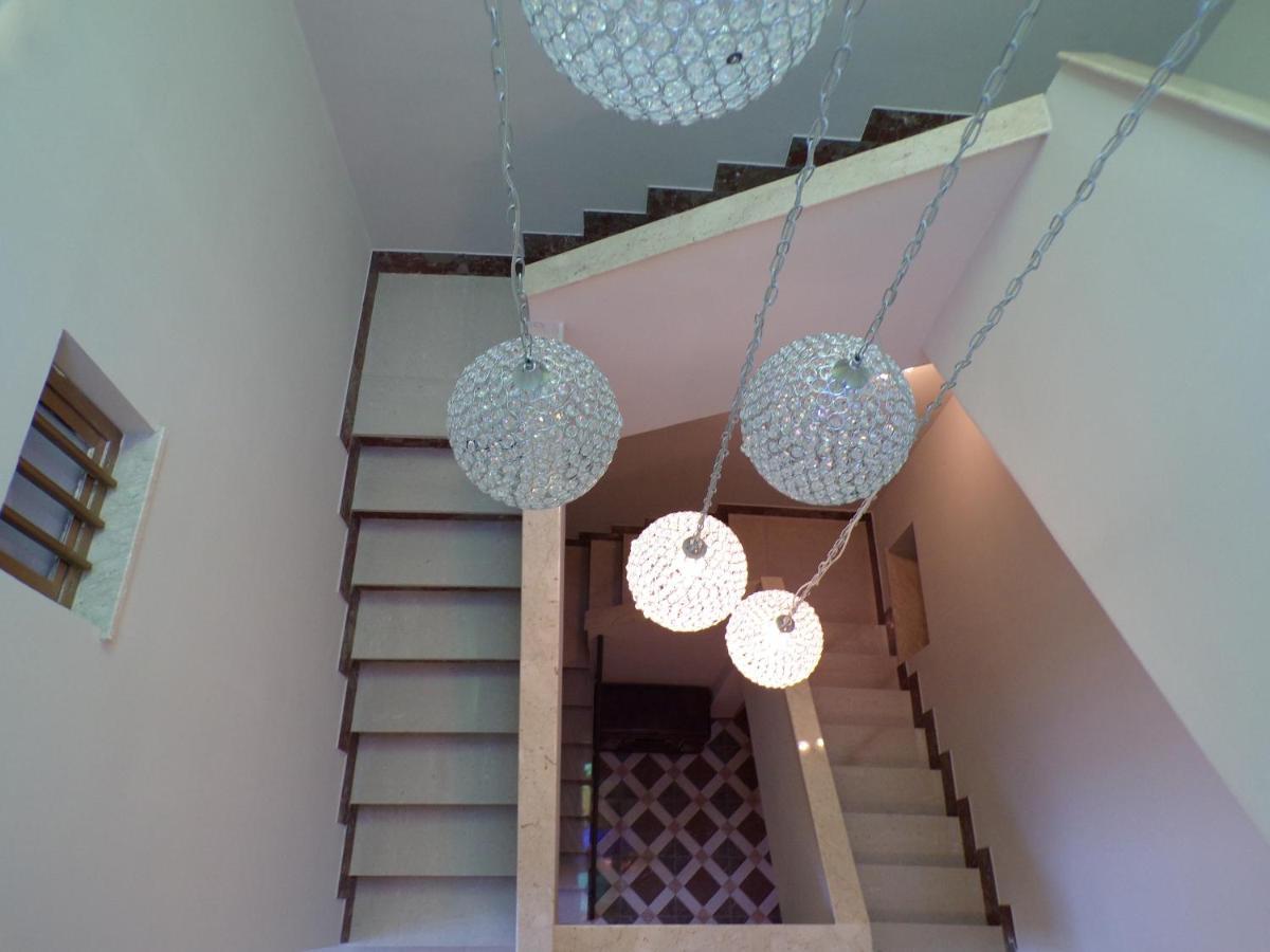 Nuova Aurora Rent Rooms Роккалумера Екстер'єр фото